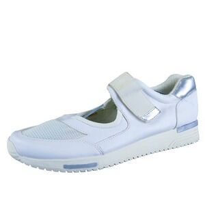 Zara Women's Basic Collection Sneaker White Synthetic 10 Medium Gently Used 2025